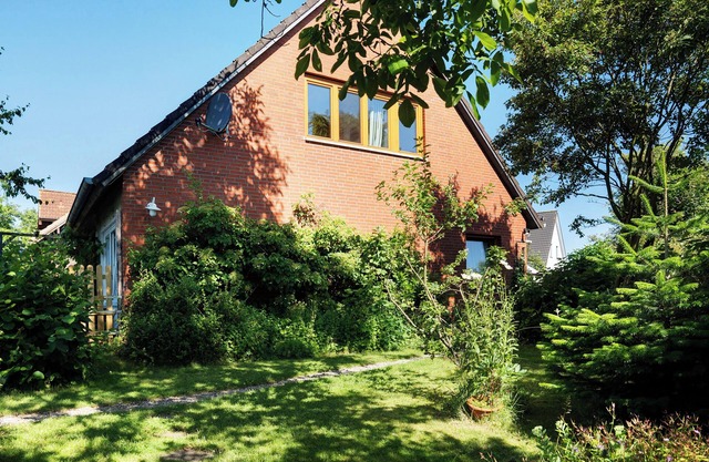 Apartment 'Ferienwohnung Lisa' with Private Terrace, Private Garden and Wi-Fi