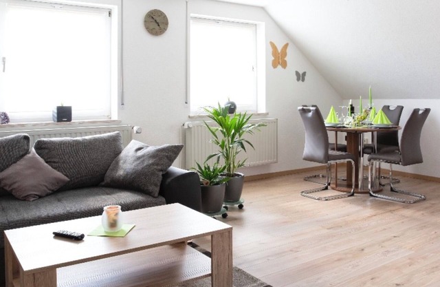 Apartment 'Ferienwohnung Am Palmengarten' with Balcony and Wi-Fi