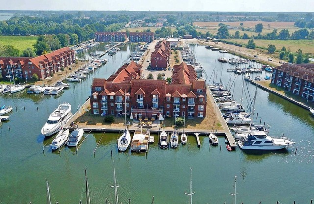 Apartment 'Ferienwohnung Abendrot 299' with Lake View, Balcony and Wi-Fi