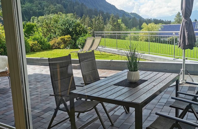 Apartment 'Ferienwohnung Panoramablick' with Mountain View, Private Terrace and Wi-Fi