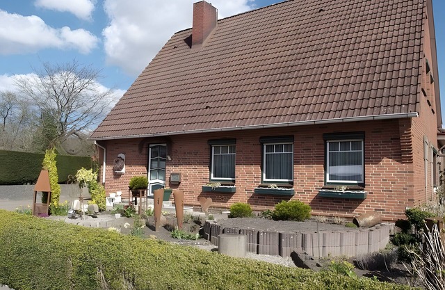 Apartment 'Ferienwohnung Weise' with Shared Garden and Wi-Fi