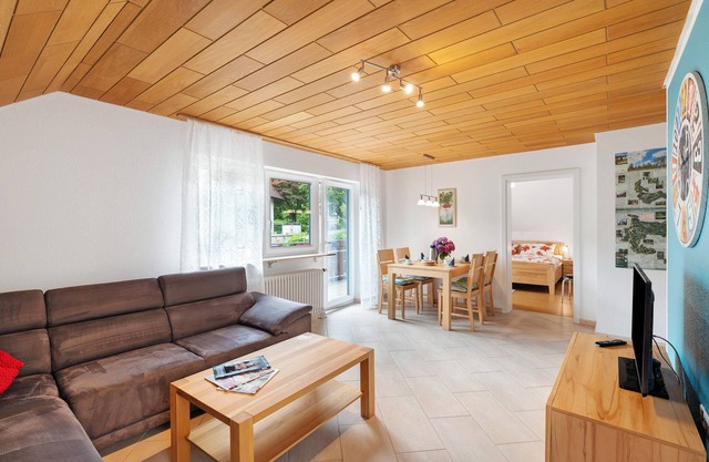 Apartment 'Ferienwohnung Hörth 2' with Mountain View, Shared Garden and Wi-Fi
