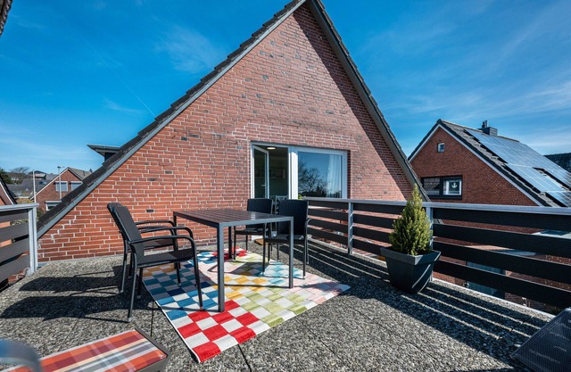 Apartment 'Ferienwohnung Am Wind' with Private Terrace, Balcony and Wi-Fi