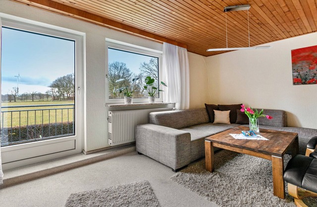 Apartment 'Ferienwohnung Kentzler' with Private Terrace, Shared Garden and Wi-Fi