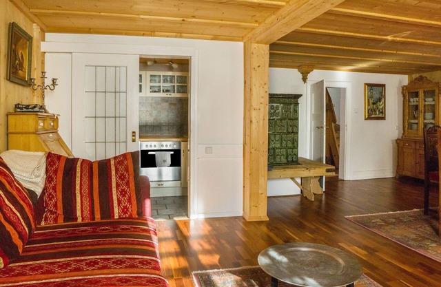 Apartment 'Ferienwohnung Winzerhaus' with Shared Garden and Wi-Fi