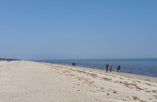 Apartment 'Ferienwohnung 27 Sandbank, 80 Qm' with Sea View, Balcony and Wi-Fi