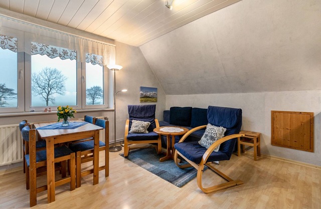 Apartment 'Ferienwohnung 6 Spatzen' with Shared Garden and Wi-Fi