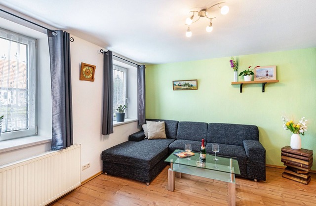 Apartment 'Ferienwohnung In Ostseenähe' with Private Garden and Wi-Fi