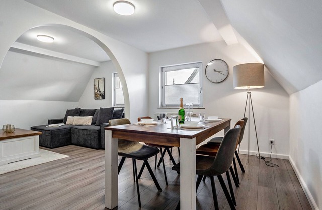 Apartment 'Ferienwohnung Zur Grenze' with Wi-Fi