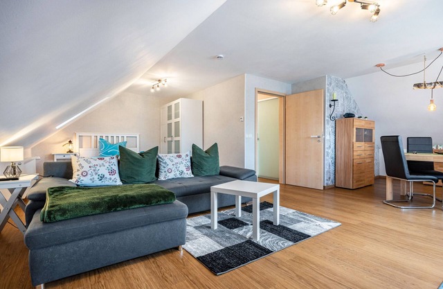 Apartment 'Ferienwohnung Schilling' with Wi-Fi
