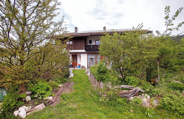 Apartment 'Ferienwohnung Beim Roana' with Mountain View, Private Terrace and Private Garden