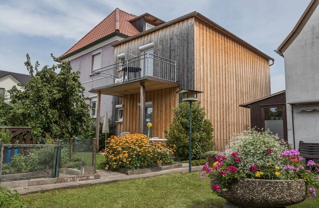 Apartment “Ferienwohnung Eyrich OG” near Lake Constance with Wi-Fi, Terrace & Garden