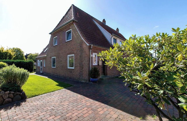 Apartment 'Ferienwohnung Nordfriesland' with Wi-Fi