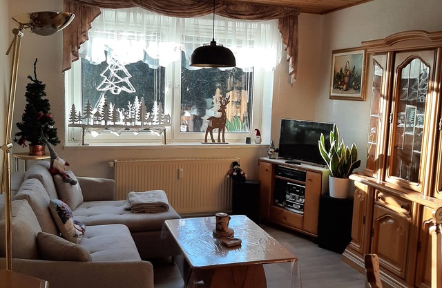 Apartment 'Ferienwohnung Waldblick' with Wi-Fi