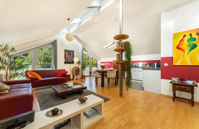 Apartment 'Ferienwohnung Traumhaft 70qm' with Wi-Fi