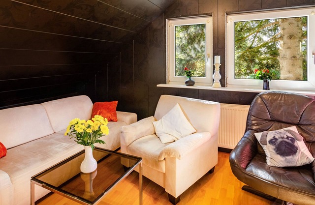 Apartment 'Ferienwohnung Klee 2' with Wi-Fi