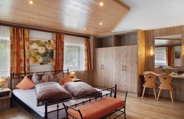 Apartment 'Ferienwohnung Waldzauber' with Sea View, Shared Terrace and Wi-Fi