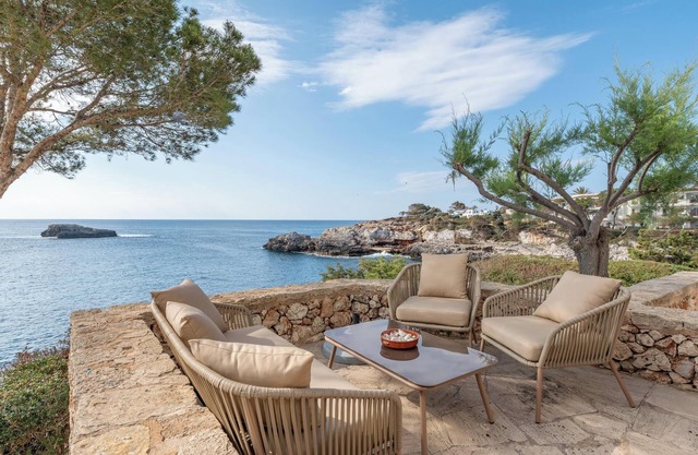Apartment 'Ferrera Park 502 Front Line' with Sea View, Wi-Fi and Air Conditioning
