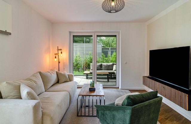 Apartment 'Fewo Luisa' with Private Terrace, Private Garden and Wi-Fi