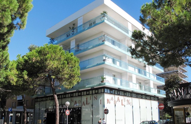 Apartment Fiore by Interhome