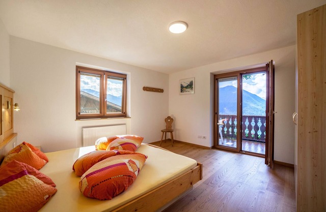 Apartment 'Fichtenhof Edelweiss' with Mountain View, Shared Garden and Wi-Fi
