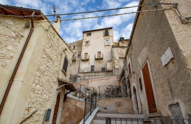 Apartment Flag Tur in L'Aquila - 6 persons, 1 bedrooms