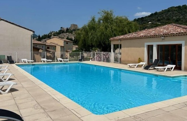 Apartment for 6 with terrace or balcony