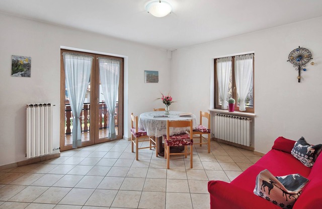 Apartment 'Focobon' with Mountain View, Shared Garden and Balcony