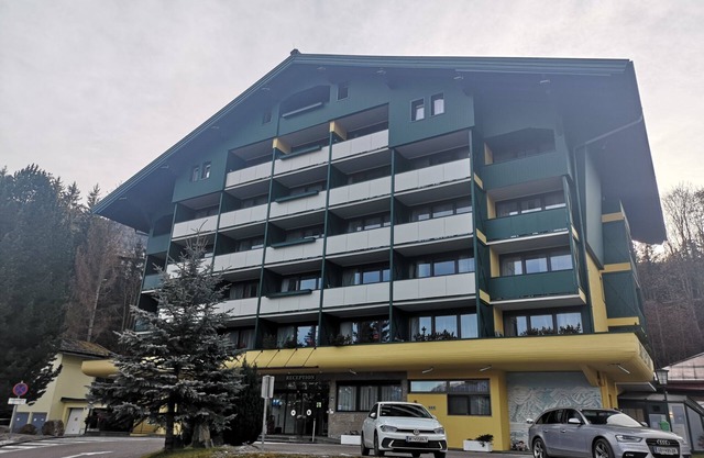 Apartment for 6 people with stunning views, close to skiing amenities