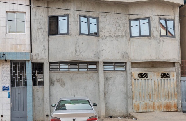 Apartment for 7 people in a secure, well-lit area