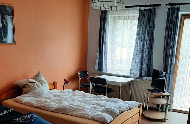 Apartment for vacationers Workers Fitters Business travelers Kitchen Shower WC WLAN