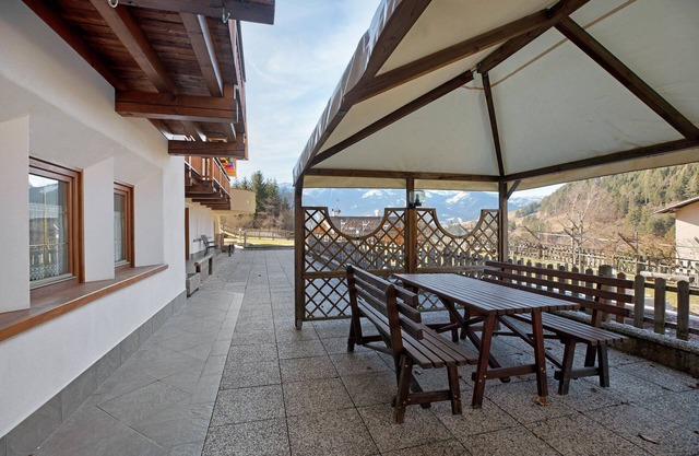 Apartment "Foresto Superior" with Mountain View, Pool, Sauna & Garden