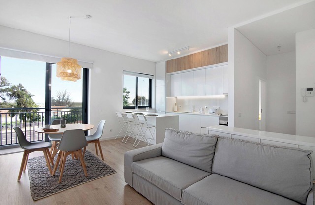 Apartment "Formosa Home" with Lake View, Balcony & Wi-Fi