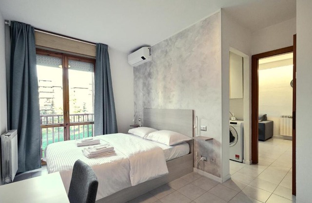 Apartment Forum III