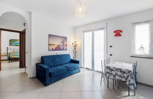 Apartment 'Frontemare' with Sea View, Wi-Fi and Air Conditioning