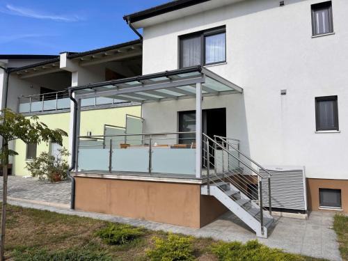 Apartment Fuchs-1 by Interhome