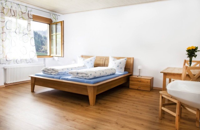 Apartment 'Fuchsbau' with Mountain View, Balcony and Wi-Fi