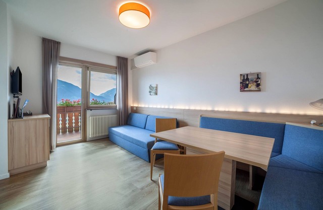 Apartment "Gartenheim Verena" with Mountain View, Shared Pool & Wi-Fi