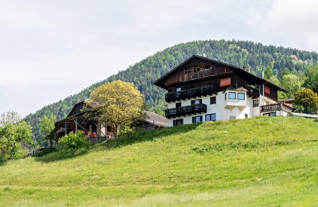 Apartment 'Gatscherhof Abendrot' with Mountain View, Shared Garden and Wi-Fi