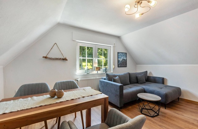 Apartment 'Gellinghausen' with Shared Terrace, Private Garden and Wi-Fi