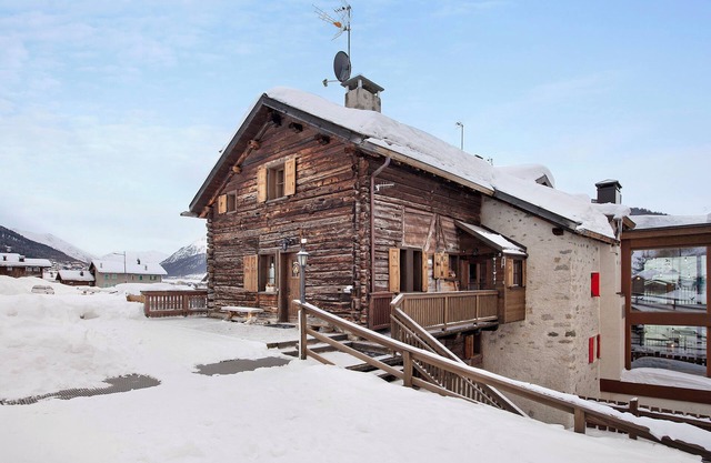 Apartment 'Gemma' with Mountain View, Shared Garden and Wi-Fi