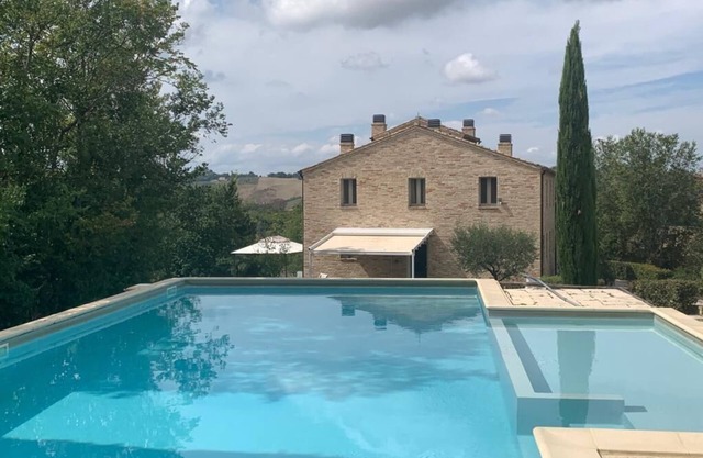 Apartment Geranio. Stylish holiday apartment in the Marche region.