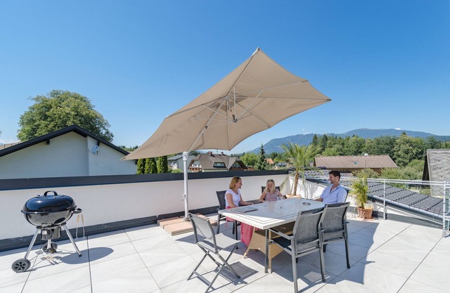 Apartment Gerlitzenblick at the Silbersee