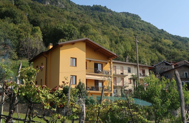 Apartment Gialla by Interhome