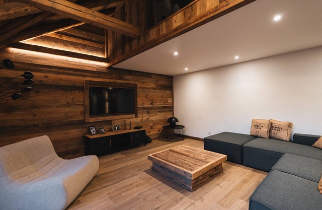 Apartment 'Gîte Maria' with Mountain View, Shared Garden and Wi-Fi