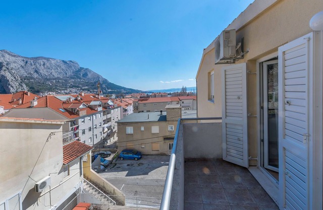 Apartment Goge (14971-A1) - Omis