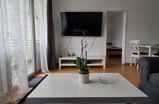 Apartment Good And Night