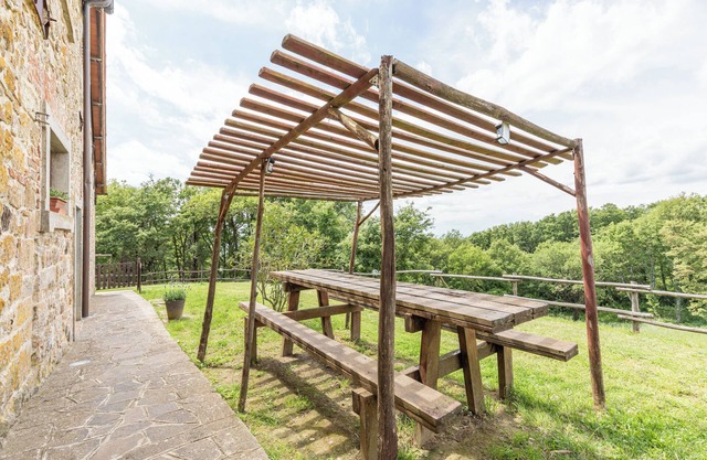 Apartment 'Granaio' with Mountain View, Shared Pool and Wi-Fi