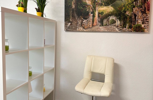 Apartment 'Green Hills' with Mountain View, Balcony and Wi-Fi