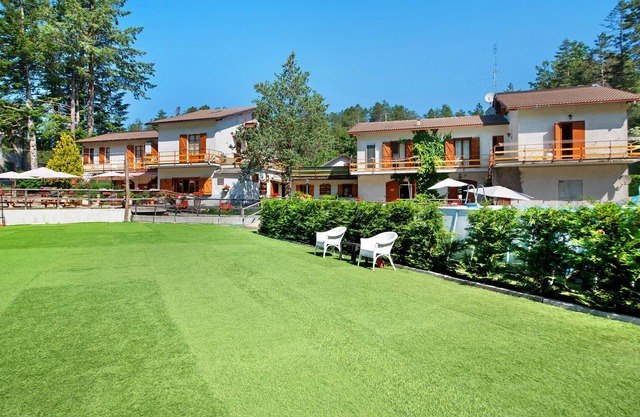 Apartment 'Green Riviera - Angolino dei Pini' with Mountain View